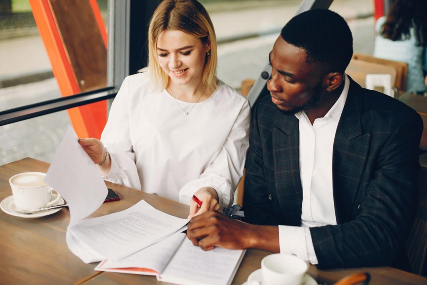 Prostředí pro vzdělávání v oblasti finanční komunikace